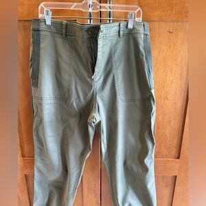 Pilcro by Anthropologie Richie Slim Utility Joggers – Moss Green | Size 14